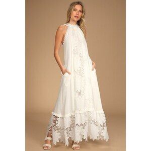 🆕 Lulus NWT Sweet Sundays White Lace Sleeveless Halter  Maxi Dress with Pockets